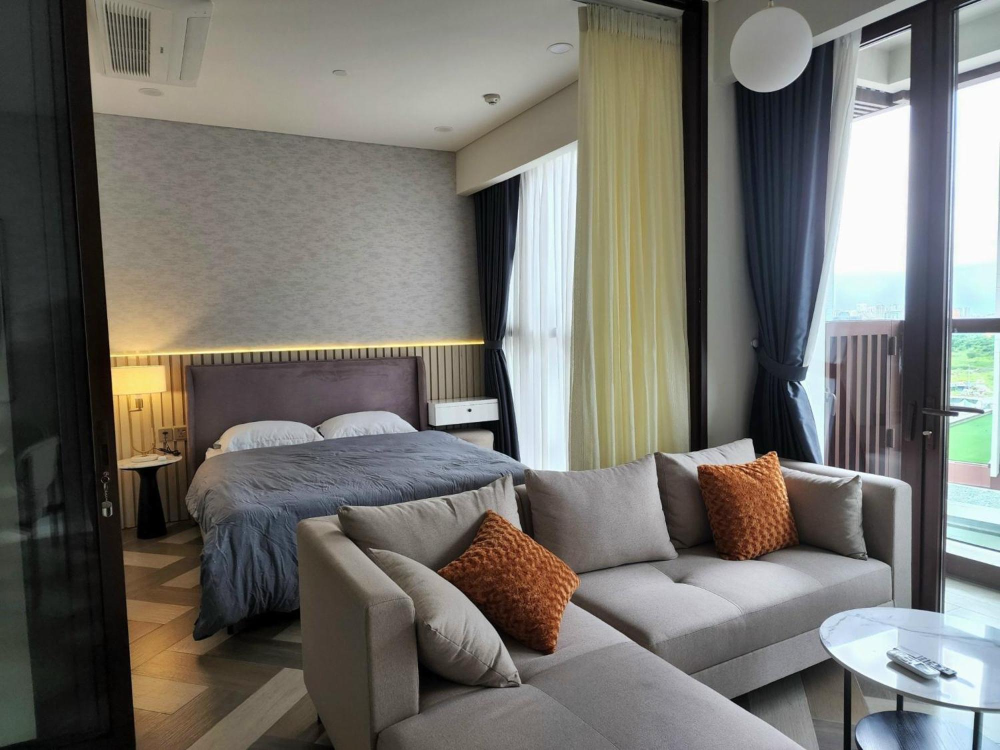 The Crest-Central Saigon Riverside -Free Pool-Gym-Sauna Room-Yoga Room Thành Pho Ho Chí Minh Esterno foto